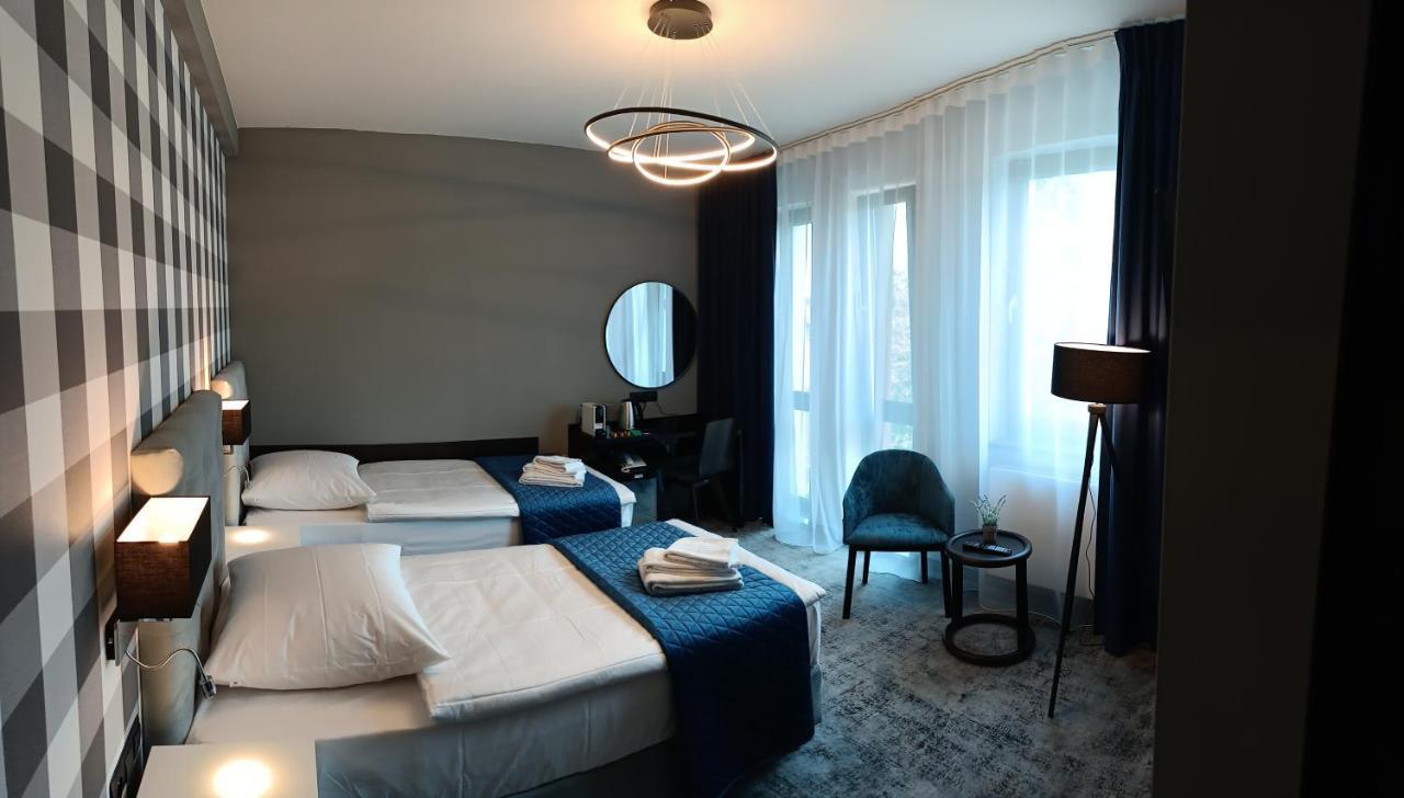 Hotel Sanova Jarosław Eksteriør billede