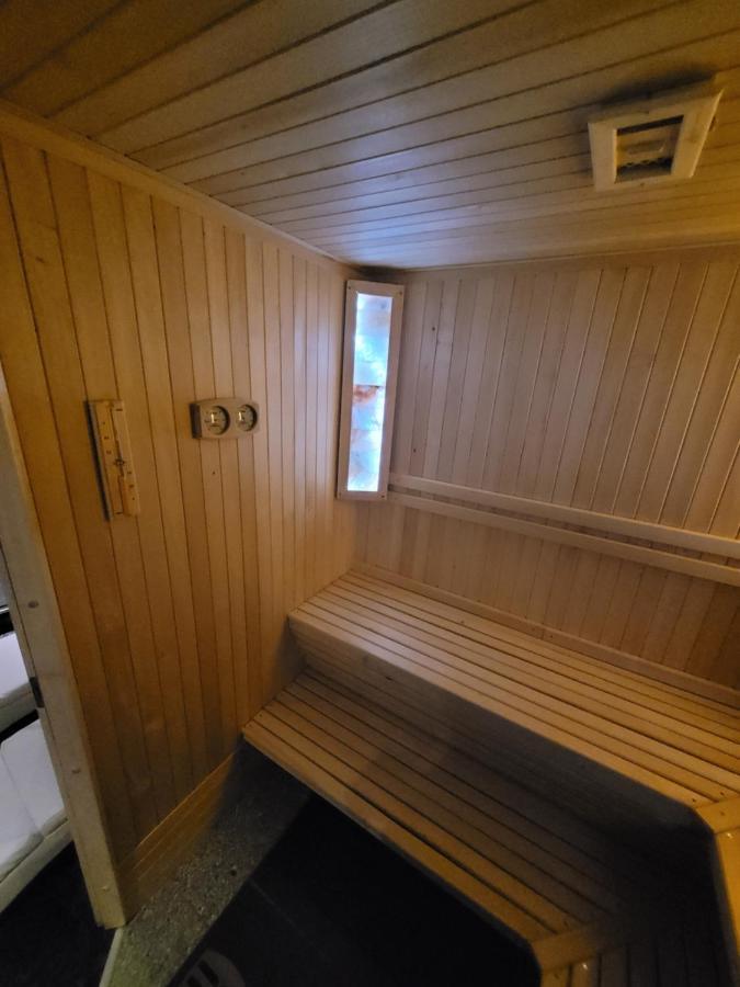 Hotel Sanova Jarosław Eksteriør billede