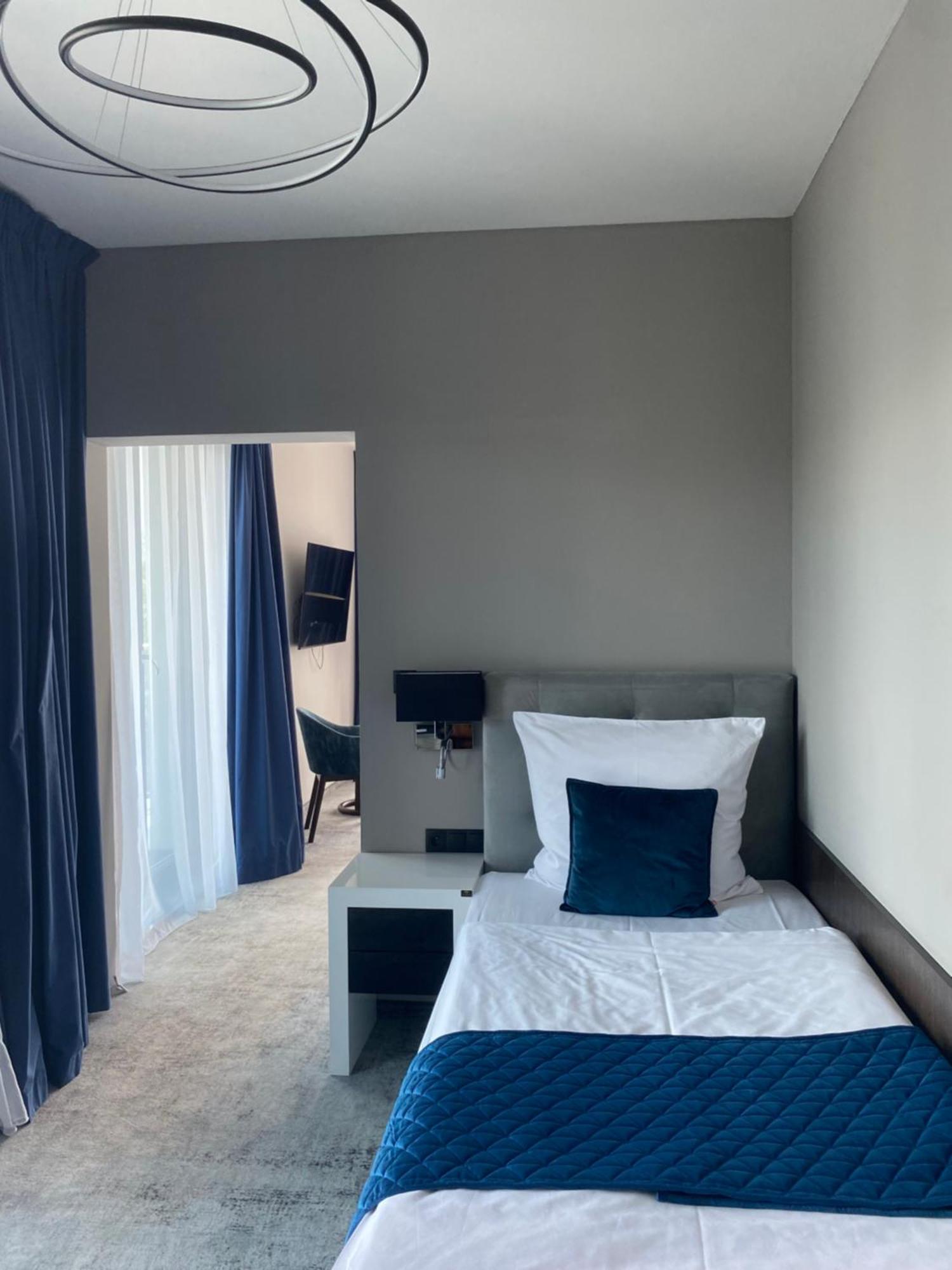 Hotel Sanova Jarosław Eksteriør billede